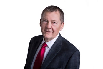 Portrait of Robert (Bob) Dewar, REALTOR®.